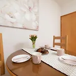 Apartament Kvarner 2 *