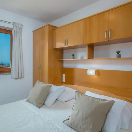 Apartment Kvarner 2 Malinska