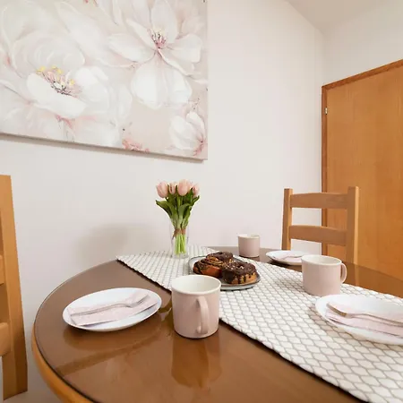 Apartment Kvarner 2 *