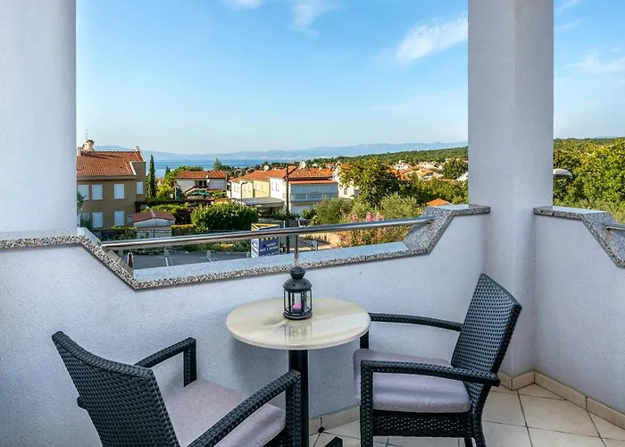 Appartement Kvarner 2 *