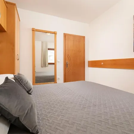 Kvarner 2 Apartment